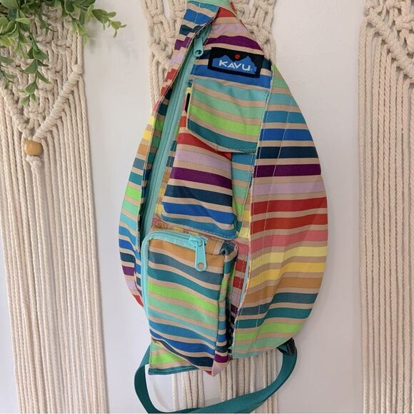 KAVU Summer Stripe Mini Rope Sling Crossbody Bag Rainbow Multi Colored Stripe - Picture 1 of 14